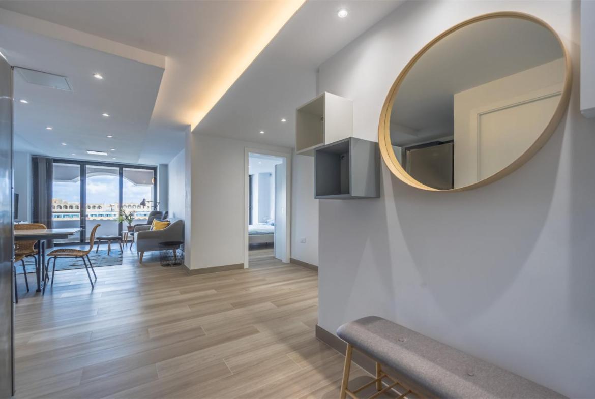 Deluxe Seaview Apartment Saint Julian's Dış mekan fotoğraf